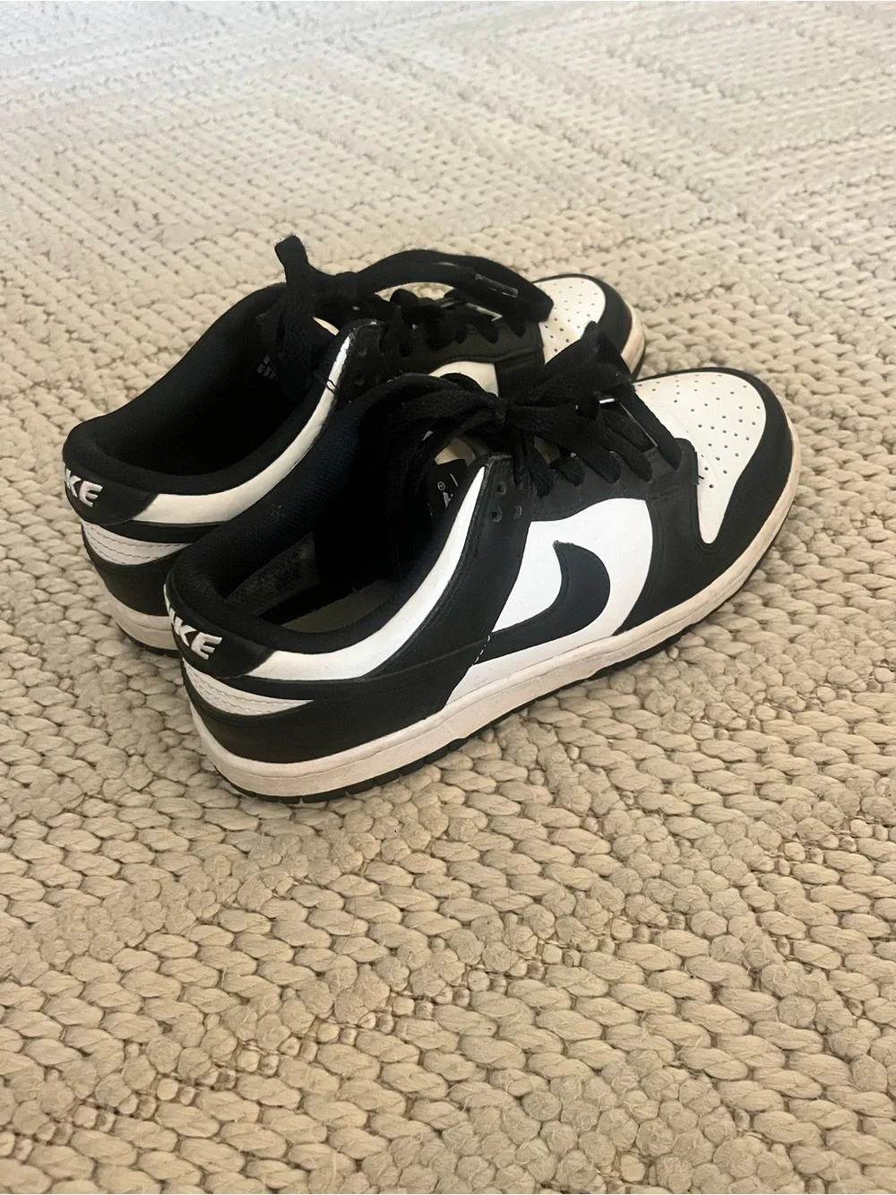 Nike Panda Dunks! women’s/kids